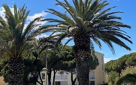 Appartement T2 Gruissan Plage Dans Résidence Calme